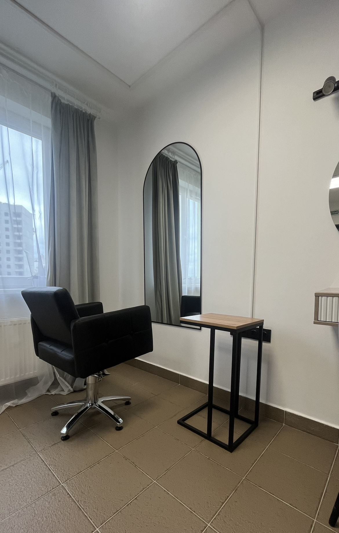 Интерьер студии наращивания ресниц TM_BEAUTY